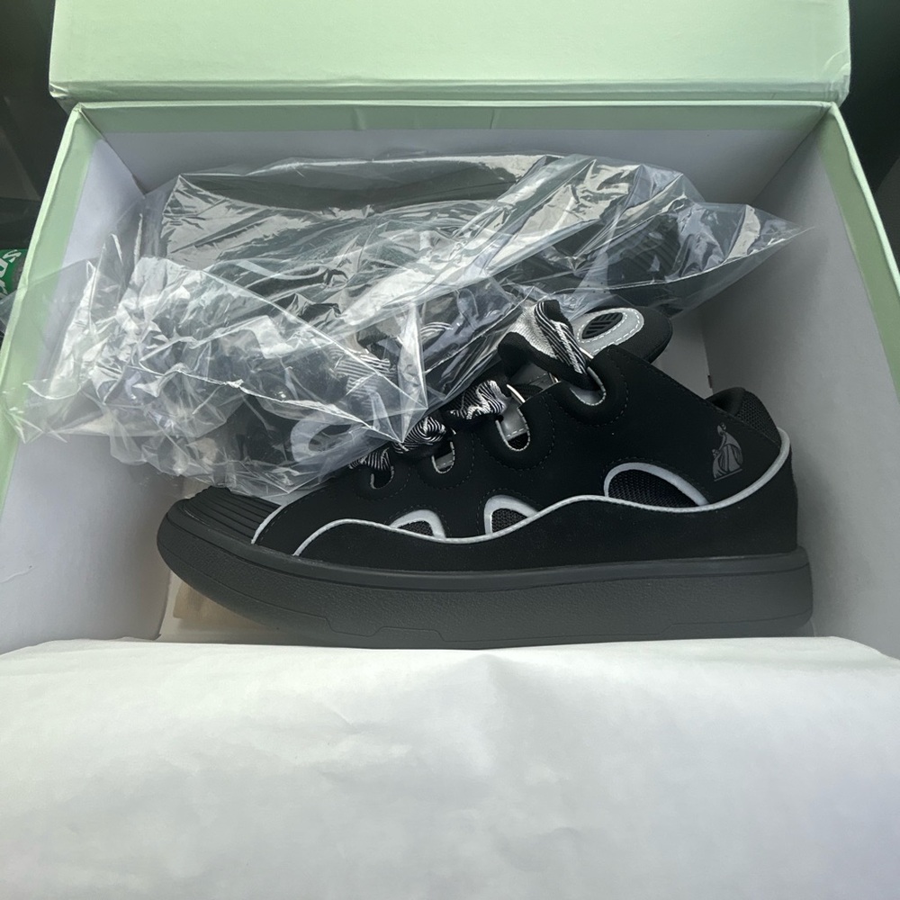 Black and grey reflective lanvins